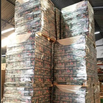 Estoque de produtos Idealmaxxx pronto para distribuição